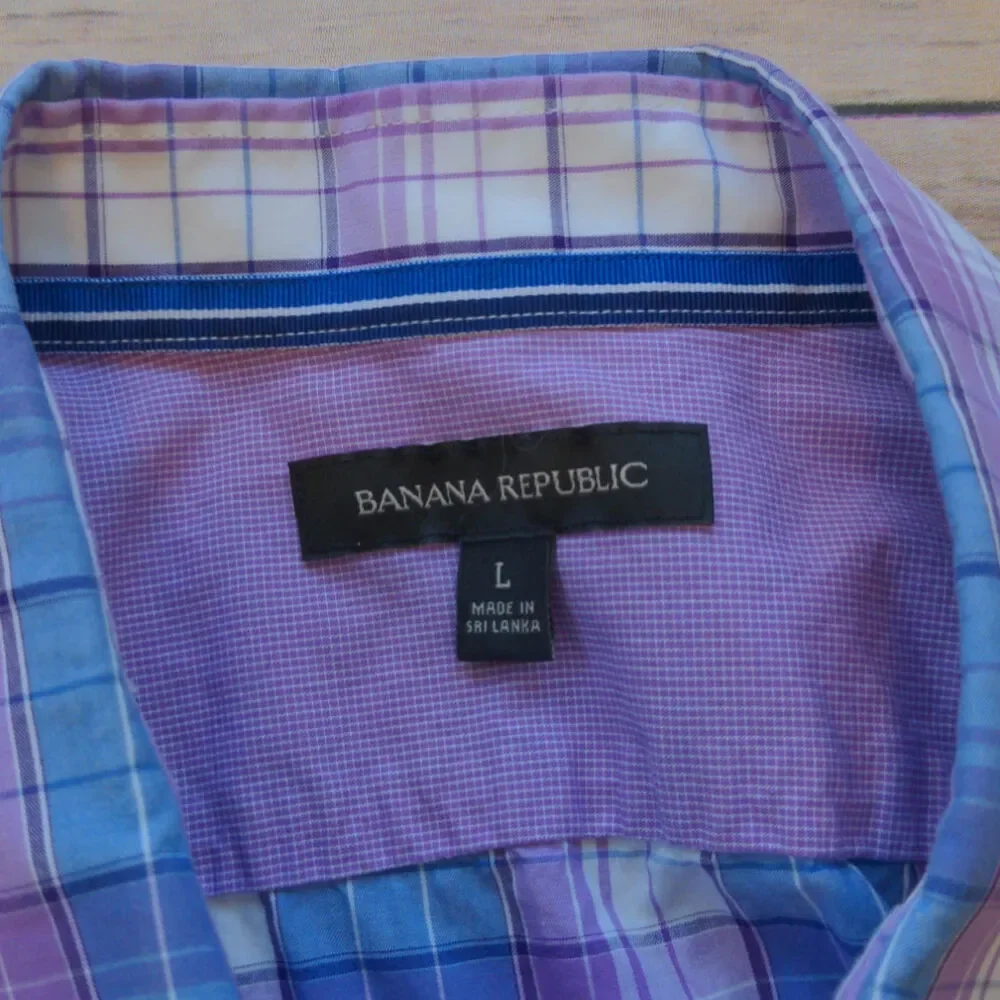 Banana Republic Blue /Purple Plaid Button-up Collared Shirt -Large